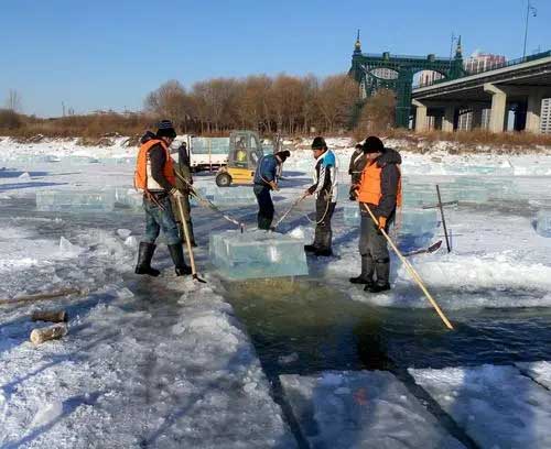 哈爾濱冬季(jì)采冰 采冰工(gōng)具